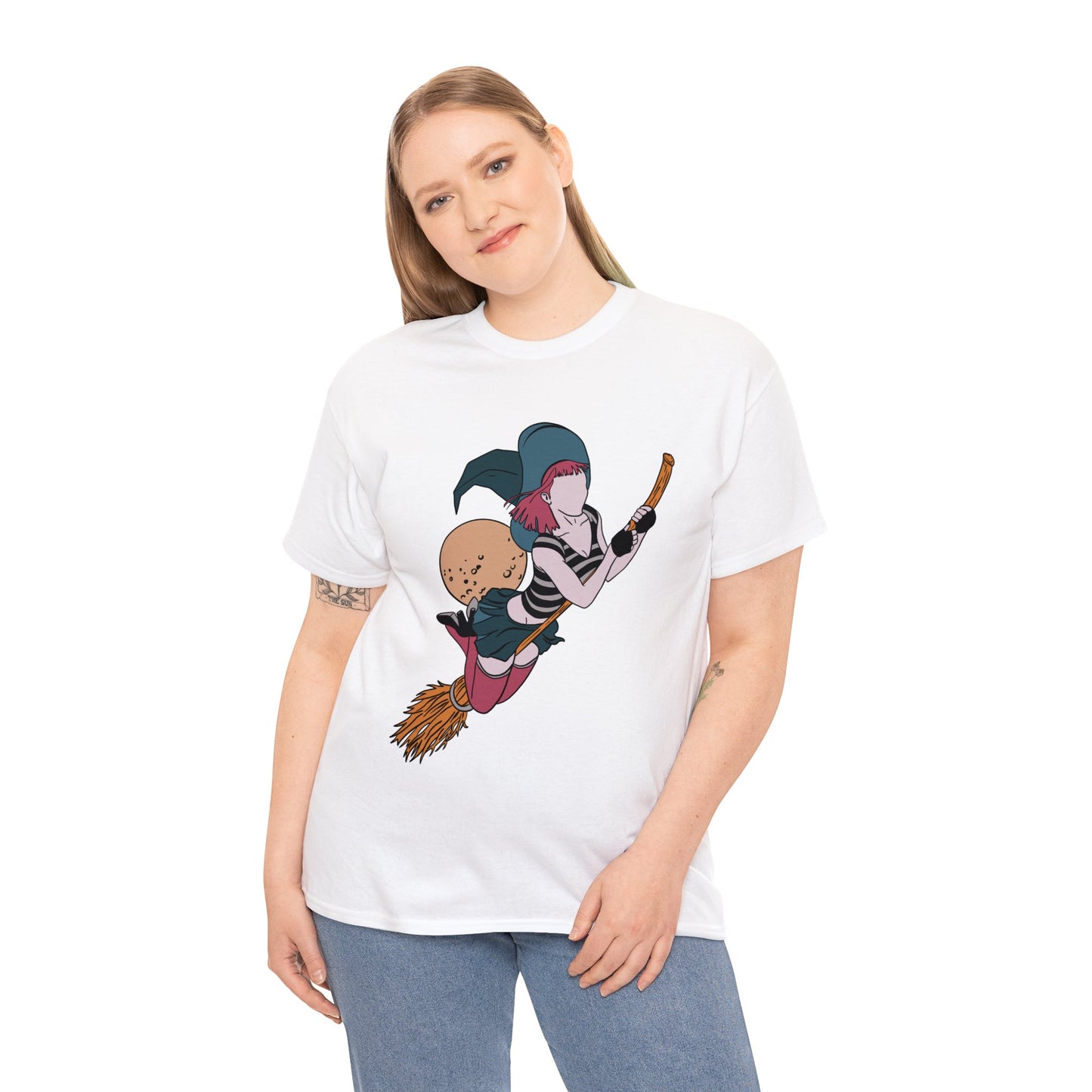 Pin-up T-shirt Featuring Kiki, the witch